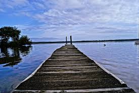 ponton du lac de leon